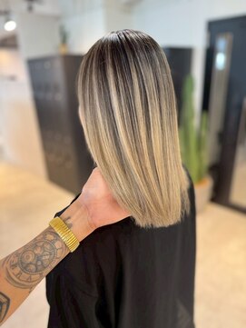 メリー オオサカ(Merly Osaka) バレイヤージュ