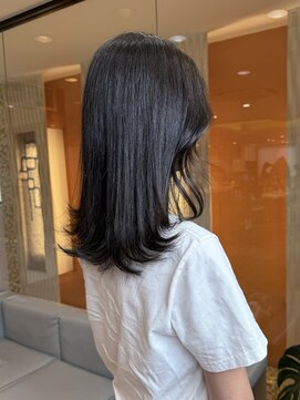 レクタ(recta) オリーブグレージュ 透明感カラー 顔周りカット