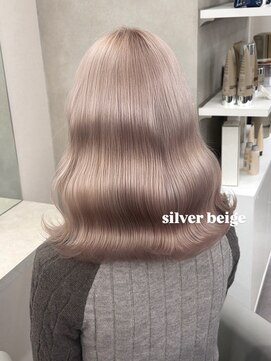 ベレーザ 渋谷(BELEZA) 17412ホワイトブロンドミルクティーグレーブラウン全頭ブリーチ
