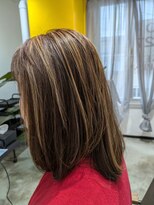 イエロー(Yellow)&nbsp;ハイライト白髪ぼかし/リタッチカラー（ヴィラロドラ）