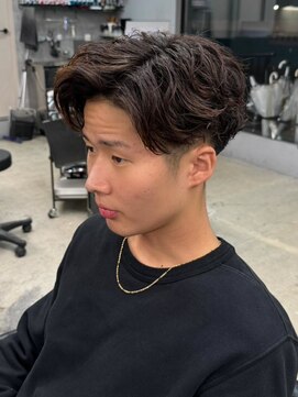 エルマーク 松山(L-MARK) フェザーパーマ/ニュアンスパーマ/センターパート/メンズ/眉毛