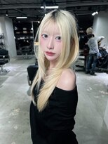 ザ シェノン ウメダ(THE CHAINON UMEDA)&nbsp;ミルクティーブロンド/ダークブルー/デジタルパーマ/心斎橋
