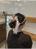 ふわふわシニヨンヘア