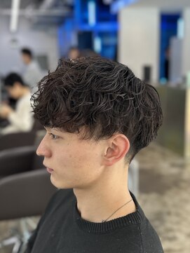 アンサー 千葉中央(UNSER prod by THE DAY) MEN’S HAIR/波巻ツイストスパイラル/フェザーパーマ/千葉