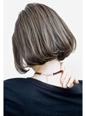 外国人風ボブ ハイライトグラデーション グレージュ