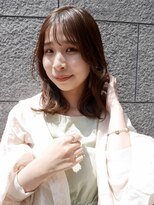 シュシュ(shushu)&nbsp;ゆるふわ外ハネロング/ベージュブラウン「有海一生」/髪質改善