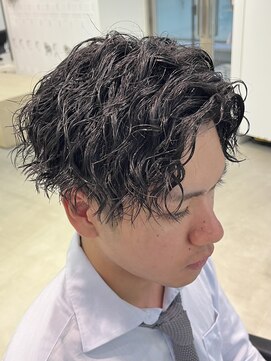 フィフス 天神大名(fifth) ツイストスパイラルパーマメンズパーマ波巻きスパイラルパーマ