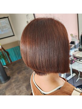 シーサンクス ビューティースタジオ(See Thanks-Beauty Studio) 切りっぱなしボブ