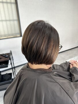 コウ(Kou) 「Kou(コウ)」＃ショートボブ