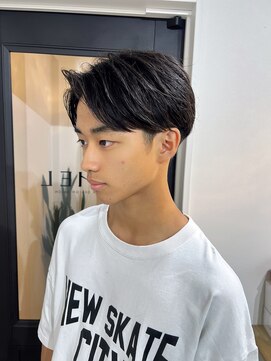 ベル 桑名(BHEL) センターパートスタイル