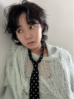 スヴニール(souvenir)の写真/髪質や骨格、お顔のパーツに合わせたカットで小顔効果◎自宅でも再現性の高い、あなたらしいスタイルに♪