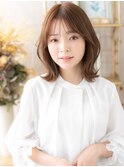 大人ガーリーミディアムレイヤー外ハネパーマh3志木20代30代40代