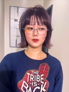 ナービス(NARVIS) ミディアムボブ/パープルブラウン