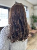 ウェーブヘア/アッシュカラー