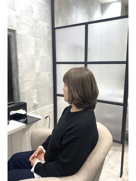 イーズ バイ インス(Yeeee.s by INCE) 白髪ぼかし/白髪改善カラー/ショート/透明感カラー/脱白髪染め