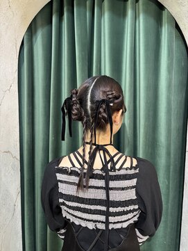 ヘアアレンジメント ボガスティーズ 川崎店(Hair arrangement Vogusty's) タイトめツインアレンジ