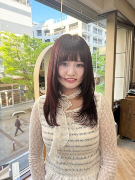 ラヴィズム(LUVISM) 万代新潟駅前顔周りレイヤーハイライトカット韓国ダブルカラー