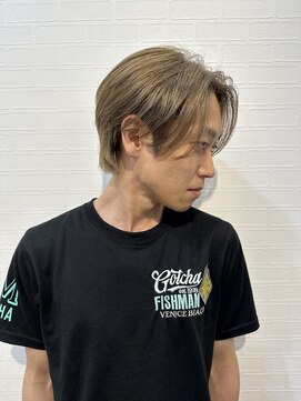 ルート(ROUTE) 前下がりセンターパートウルフ　サンドベージュ