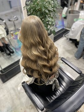 エデン 福岡店(EDeN) #カラー#ハイトーン#ダブルカラー#エクステ#シールエクステ