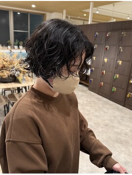 ビスポーク(BESPOKE) 癖毛を活かしたパーマスタイル