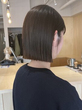 フルリール(fleurir) 髪質改善ストレートとぱつっとボブ