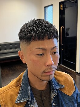 理髪　縁【4月4日OPEN(予定)】の写真/ビジネスシーンに合うカット、パーマを提供いたします！理容室ならではのシェービングで第一印象を格上げ