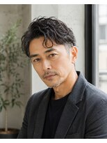 MEN's Baguz MEN'Sカット/ MEN'Sパーマ/ MEN'Sカラー 大人メンズ無造作ウェーブセンターパートツーブロックパーマ