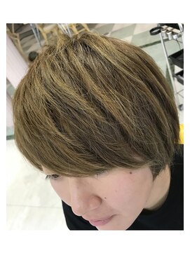 ウルプラスアイ(URU+ai) ボーイッシュアッシュショート