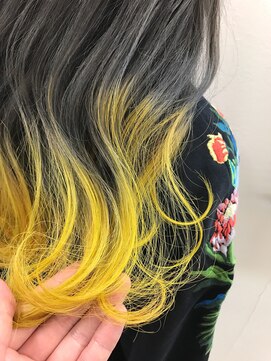 ヘアー アトリエ アンジー(Hair Atelier Angee) イエローグラデーションカラー