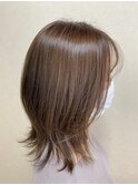 ウルフカット×ブラウンベージュ
