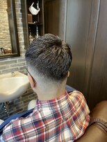 ミリオンバックス 御徒町店(Million Backs)&nbsp;スキンフェード/濡れパン/アイロンパーマ<理容室>[メンズ/御徒町