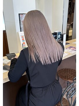 リンダ(Linda) ミルクティーベージュ