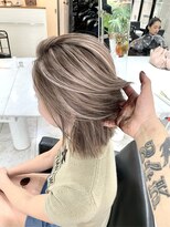 ブレンド 渋谷(BLend)&nbsp;ハイライトカラーマチルダボブインナーグレージュ前髪