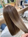 アッシュ 行徳店(Ash)&nbsp;白髪をいかしたハイライト！赤みを消してベージュ系に◎