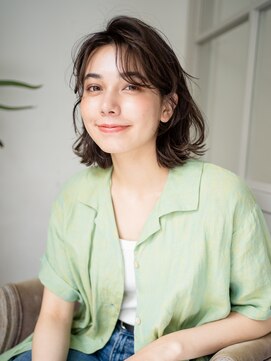 マグノリア オモテサンドウ(MAGNOLiA Omotesando) ワンカールパーマでくしゃっとニュアンスボブウルフ・・・HINATA