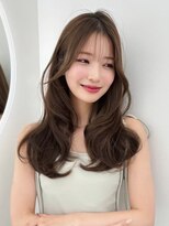 エヌアイ オモテサンドウ(ni omotesando)&nbsp;韓国レイヤーカット/内巻きスタイリング/顔周りカット上野