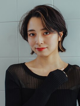 アマリス(Amaris) ショートウルフ20代/30代/40代/庭瀬