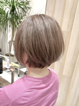 ティエナビューティー(TIENA BEAUTY) #白髪ぼかし#白髪染め#ハイライト#ショート#ブリーチ無し