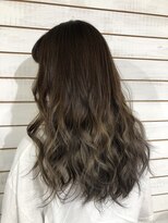 ビーヘアサロン(Beee hair salon) グレージュグラデーション