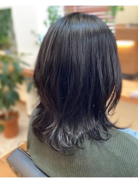 トラスト(TRUST) ミディアム外ハネ