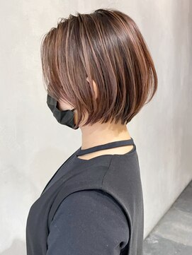 アイティー バイ アルバム 中野店(IT by ALBUM) ピンクアッシュハイライト_外ハネボブセクションカラー_ba394631