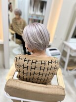 カリーナ(CARINA)&nbsp;ホワイトカラー/ホワイトシルバー