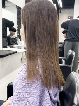 ココ 本八幡(KOKO) #黒髪#小顔#クラゲヘアー#オリーブグレー#ココアベージュ#美髪