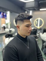 グリーディーフォックス 三軒茶屋(GreedyFOX)&nbsp;波巻き/マッシュパーマ/ウルフ/ハイライト<理容室>三軒茶屋