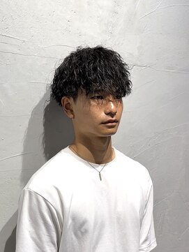 ガオプロデュースバイレボ(gao produced by revo) 波巻きパーマ/メンズパーマ/メンズカット/アッシュカラー