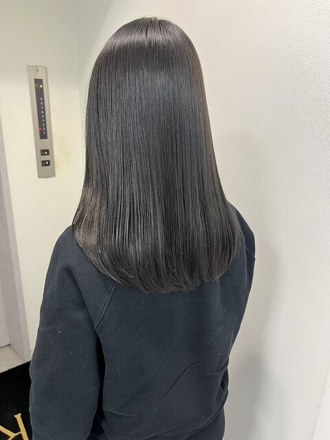 韓国風暗髪×髪質改善シルキーストレート