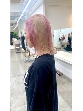 ニュート(Neut ) ピンクカラーベージュカラーデザインカラー