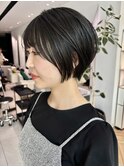 耳掛けふんわり丸みショート顔まわり小顔カット