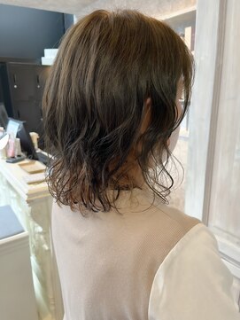 キャアリー(Caary) 福山市美容師求人スタッフ募集中パーマミディオリーブグレージュ