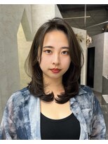 レイ(Lay.) 【スタイリスト松下】ミディアムレイヤー